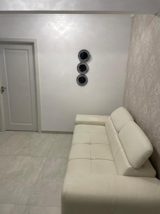Apartment Marasesti *